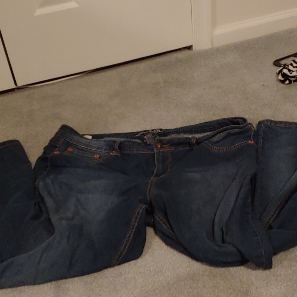 Slim boot cut jeans